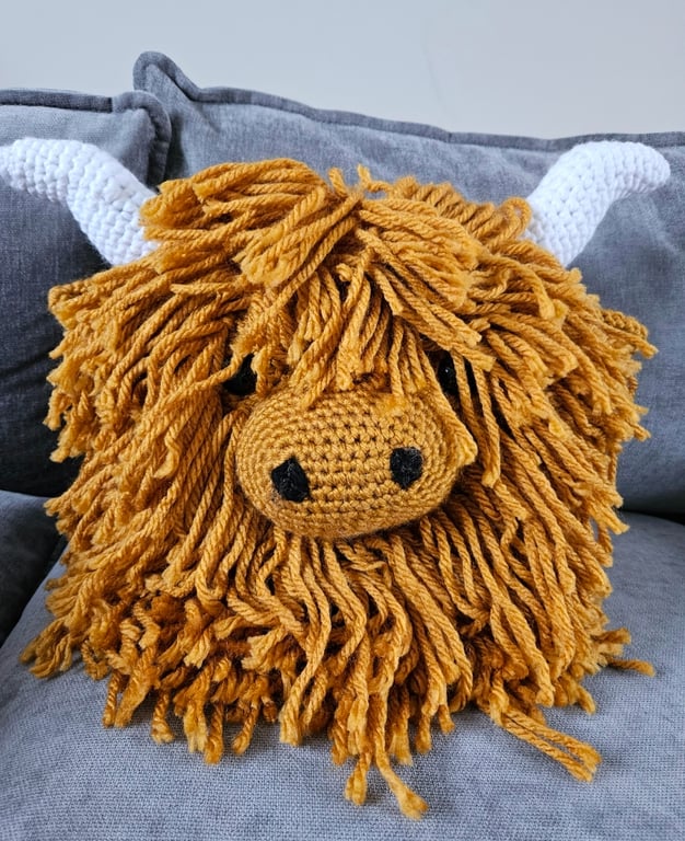Highland Coo Crochet Cushion GOLD