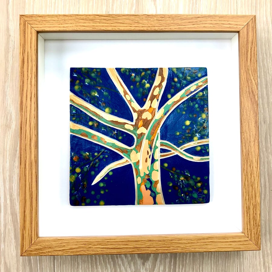 CERAMIC PLANE TREE TILE- WOOD EFFECT FRAME