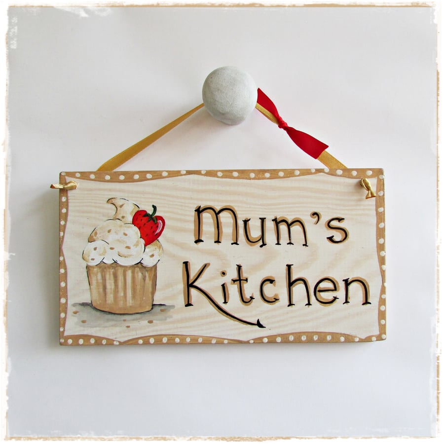 Mum's Kitchen Cupcake Plaque with Strawberry Topper, great for Mothers Day