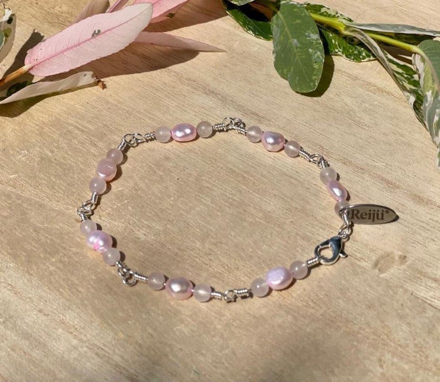 Rose Quartz Crystal & Pink Freshwater Pearl Bracelet