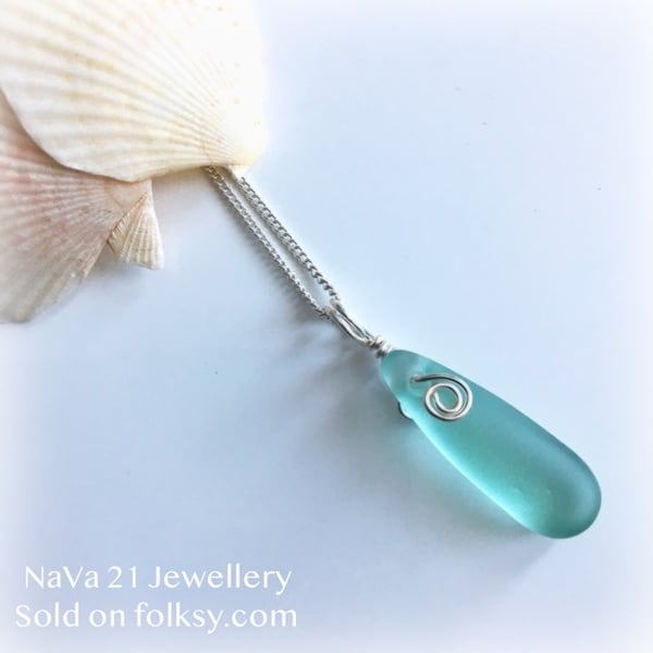 SOLD—-Aqua blue Seaglass pendant: REF: AB01