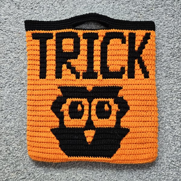 Crochet Halloween Trick or Treat bag