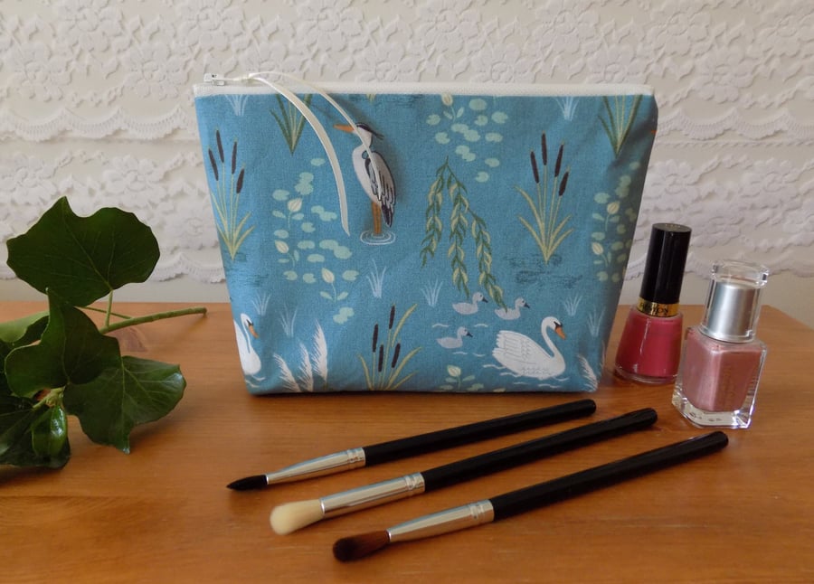 'Swan & Heron' Fabric Make Up Bag Case