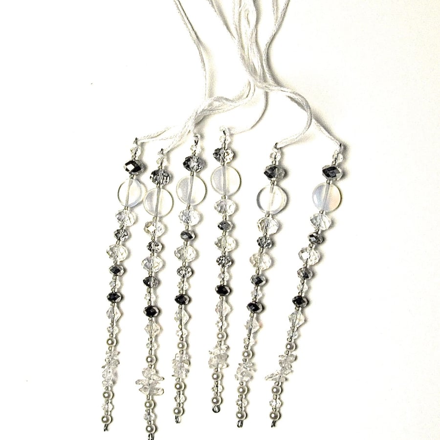 Set of 6 x Hanging Icicle Decorations