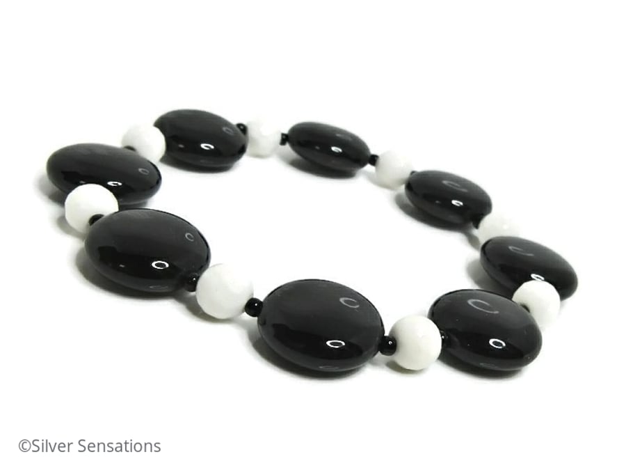 Black Onyx Puff Coins & Faceted White Shell Beaded Fashion Bracelet