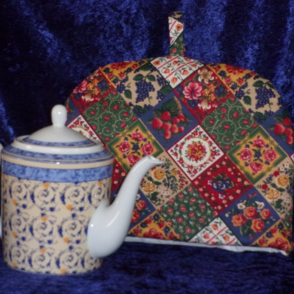 REDUCED PRICE Tea Cosy