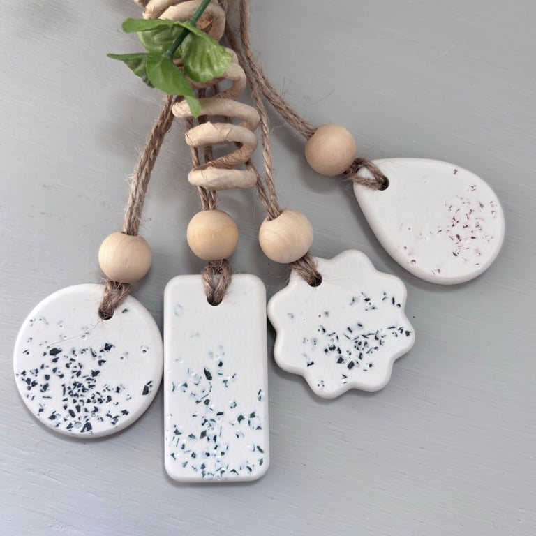 Handmade Hanging Essential Oil Diffuser - Home Decor