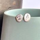 Bird print pebble studs