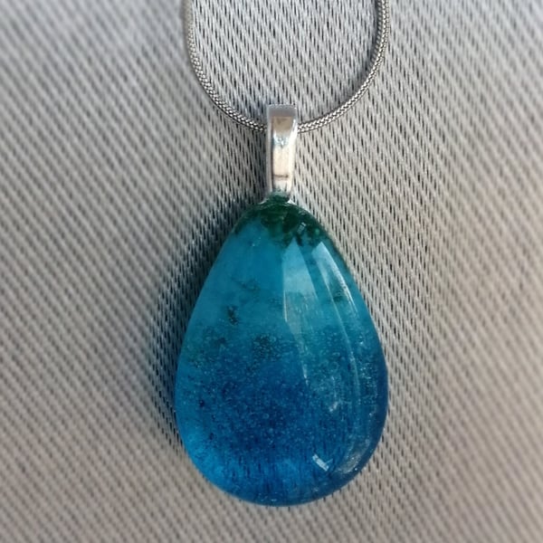 Drop of colour glass necklace blue and a sprinkle of green