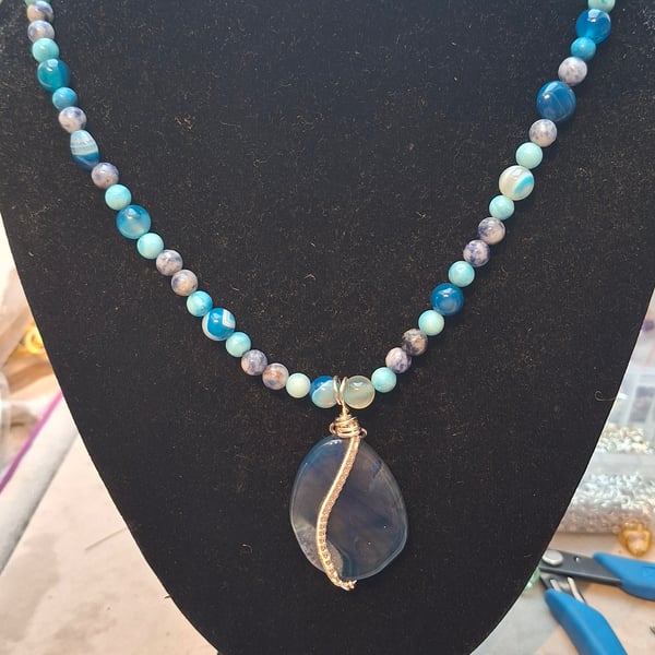 Full gemstone necklace