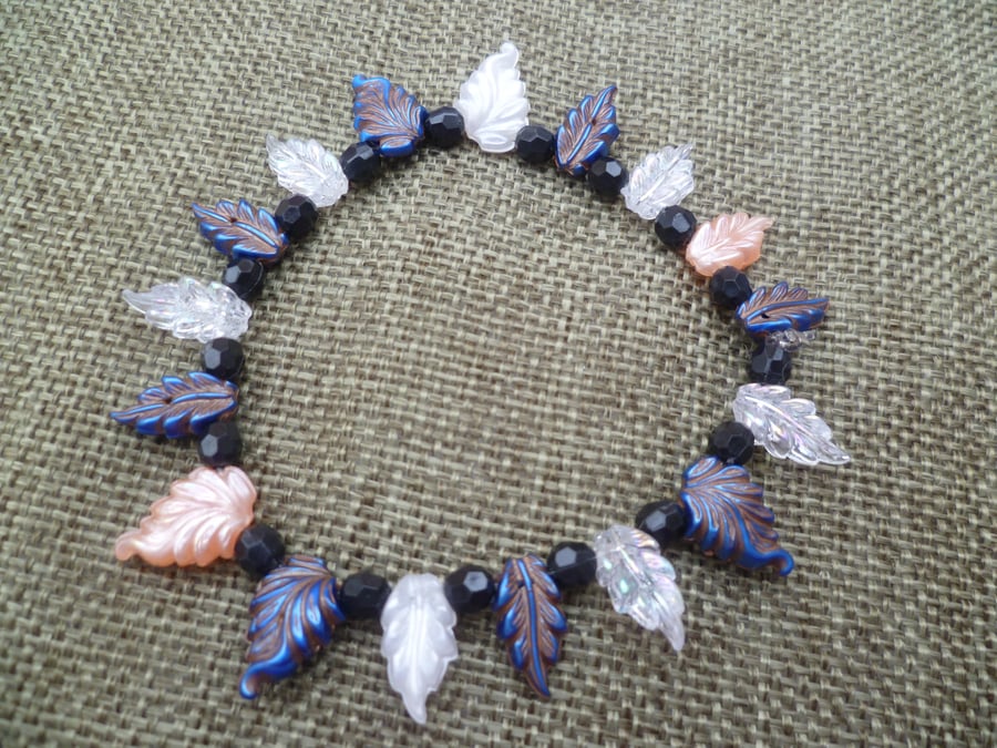 Leaf Stretch Bracelet