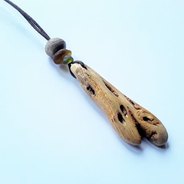 Driftwood Gorse Necklace 