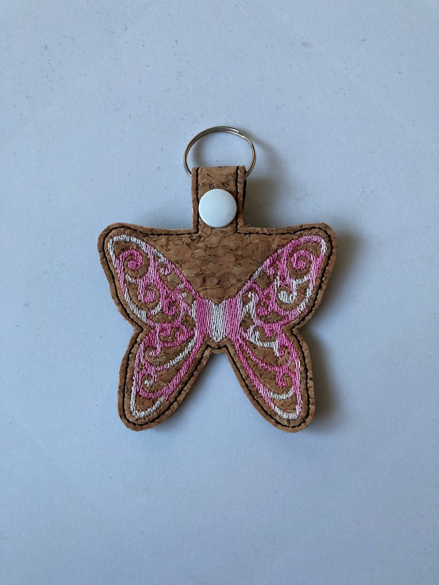 830. Filigree butterfly keyring.