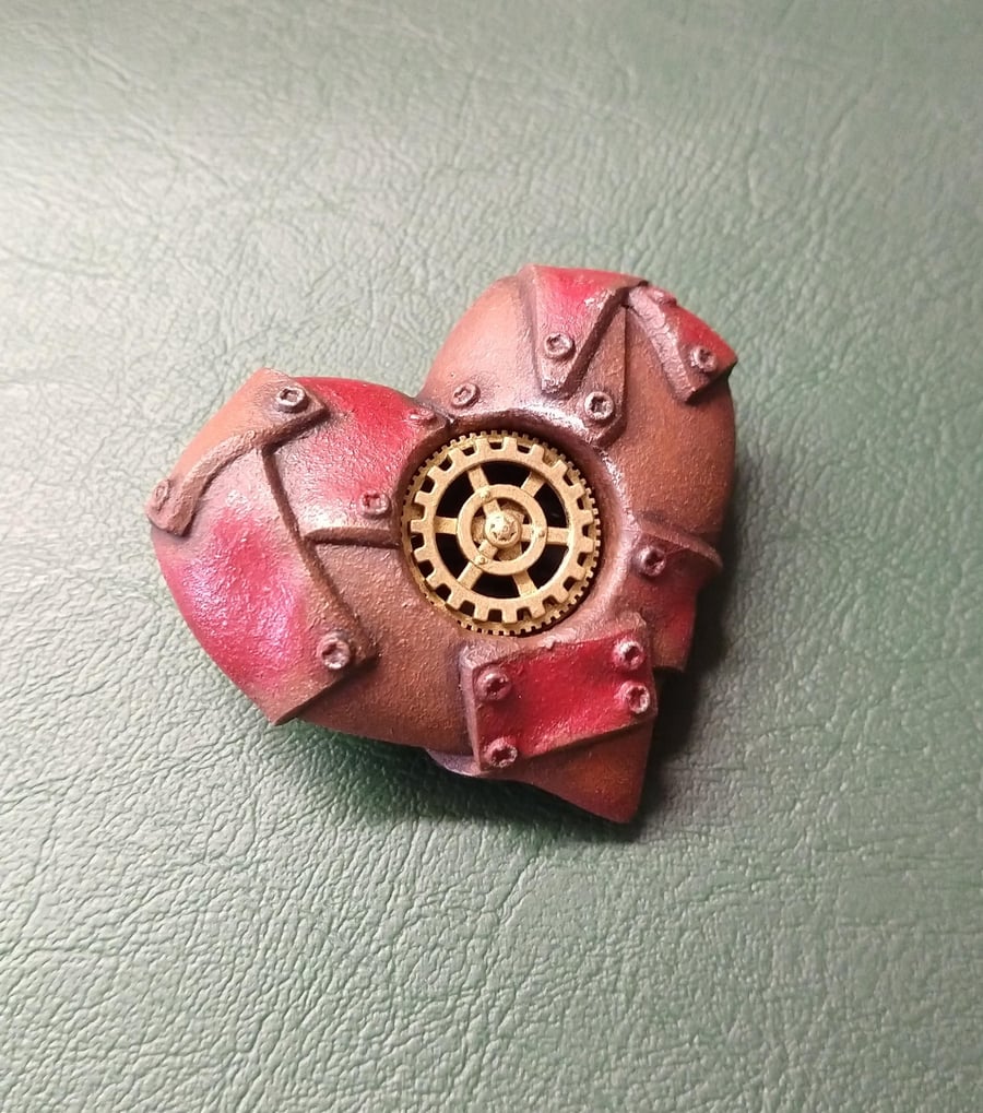 Heart Brooch or Magnet. Rust patina effect with Steampunk elements.