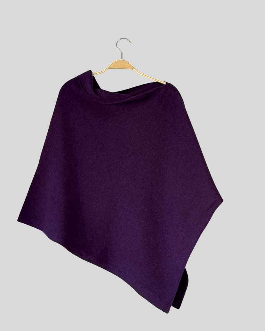 Poncho merino lambswool lupin purple 