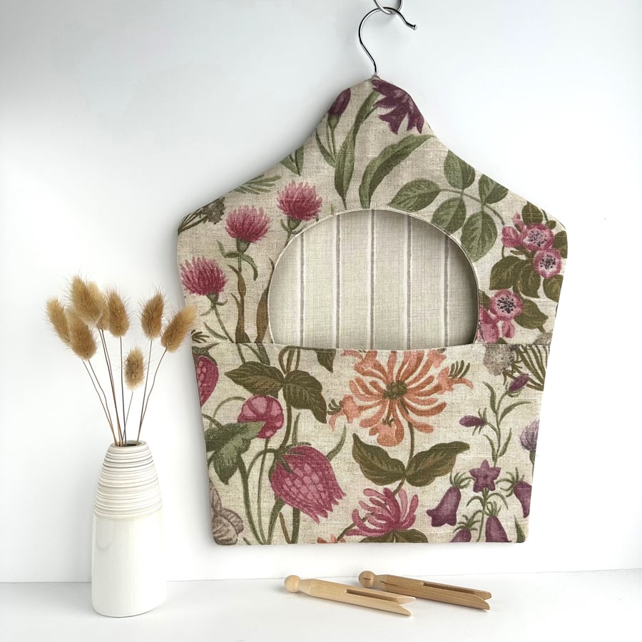 Wildflowers Peg Bag with Honeysuckle