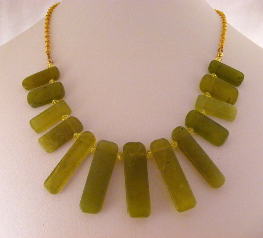 Serpentine Gemstone Necklace.