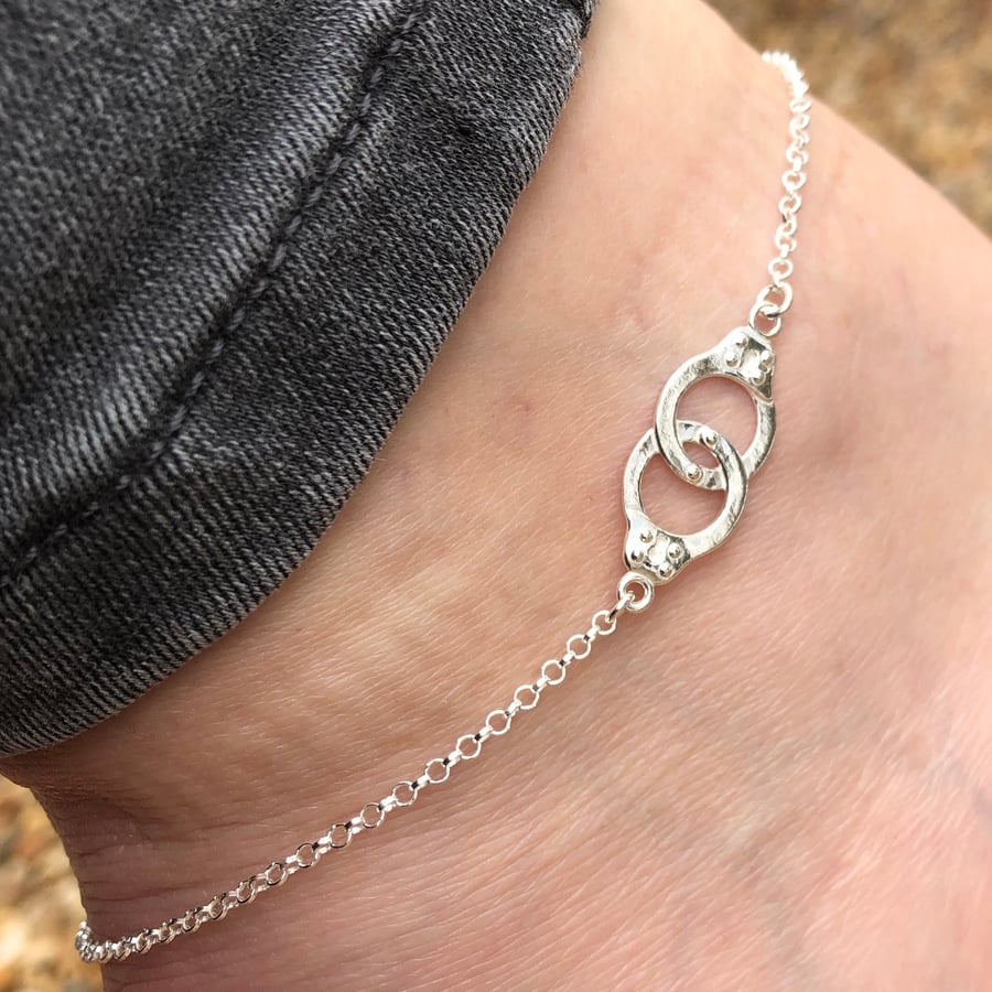 Handcuffs Sterling Silver anklet. Various sizes. 