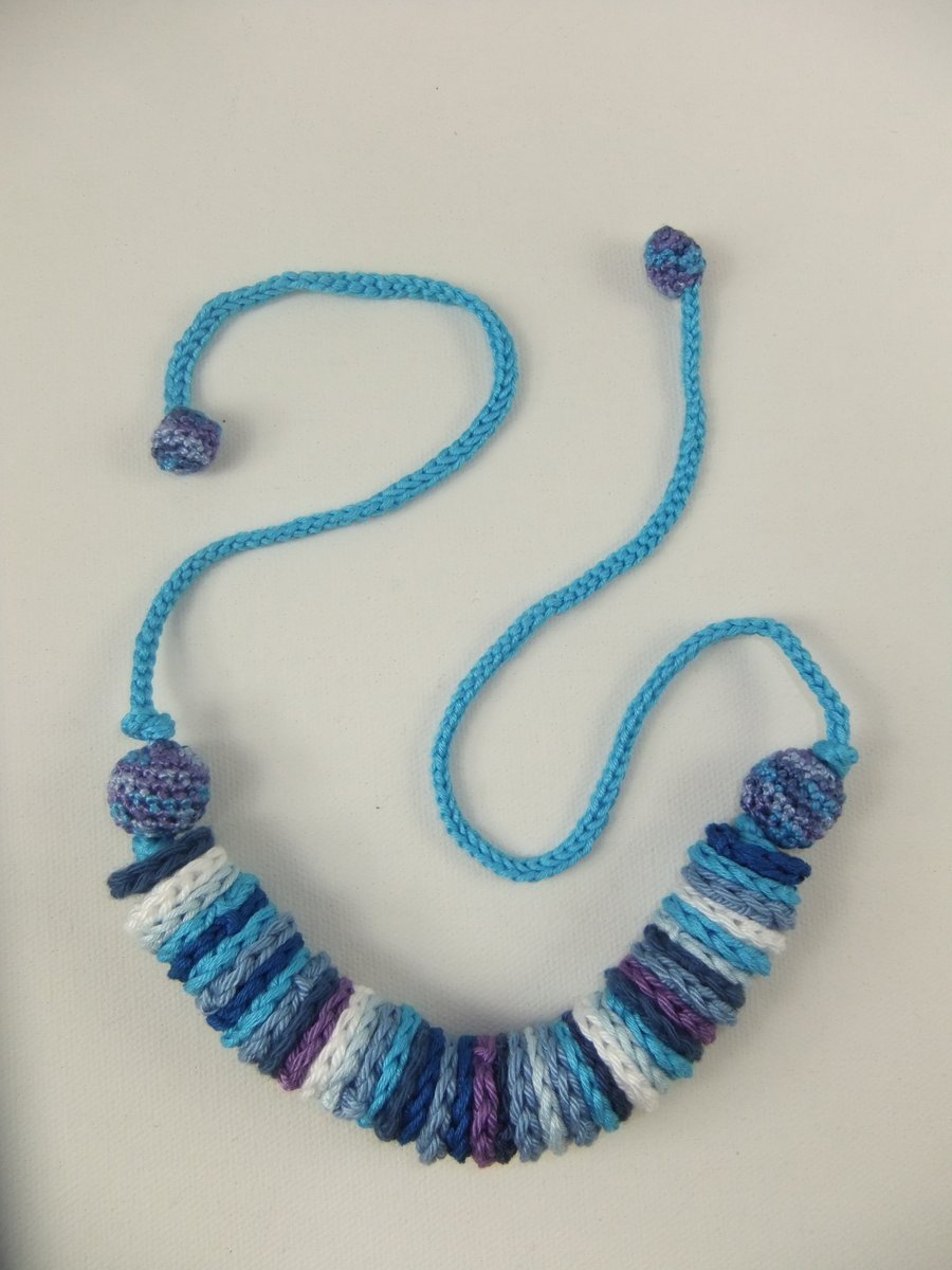 Crochet necklace - 'Summer sky'