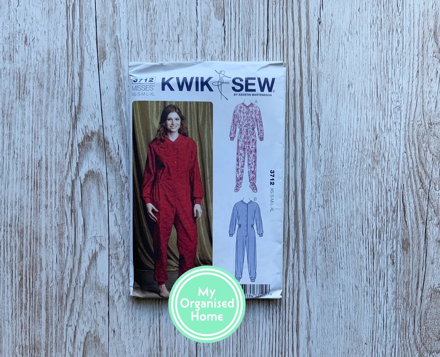 Kwik Sew 3712 sleep suit sewing pattern, sizes XS-XL
