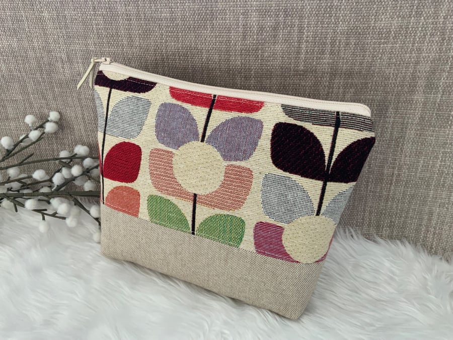 Tapestry Cosmetic Bag, Zipped Purse, Make up Bag, Toiletry Bag