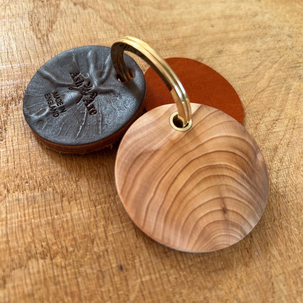 English yew keyring