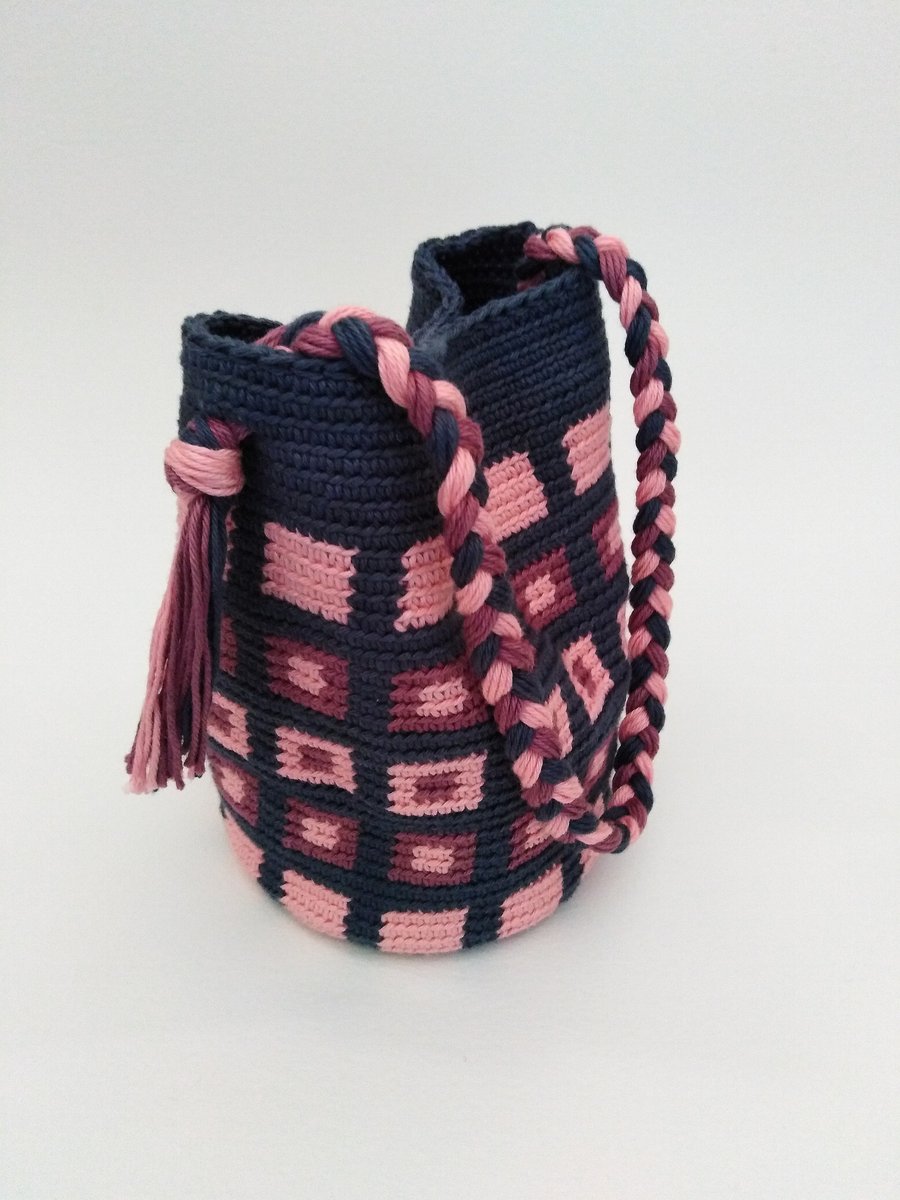 Small mochila style handbag