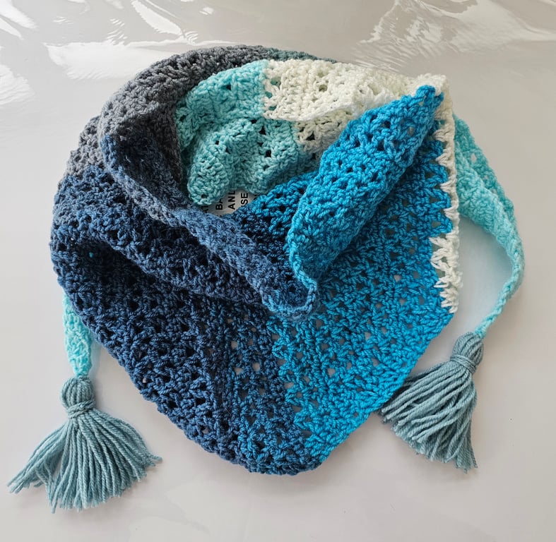 Blues and cream triangle scarf - child size