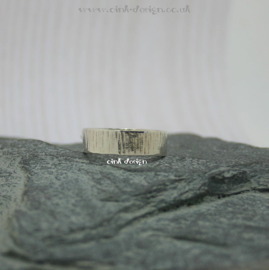Sterling silver textured ring size U