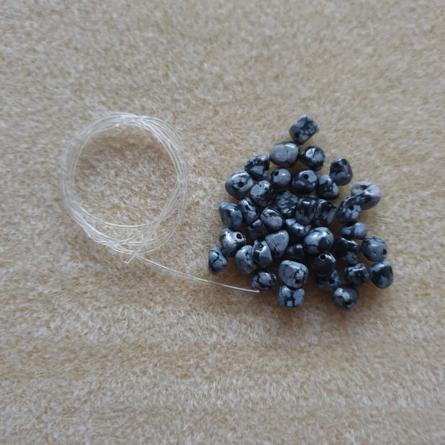 Bracelet Kit Beads, Snowflake Obsidian Elasticated - Makes Bracelet up to 7 inch