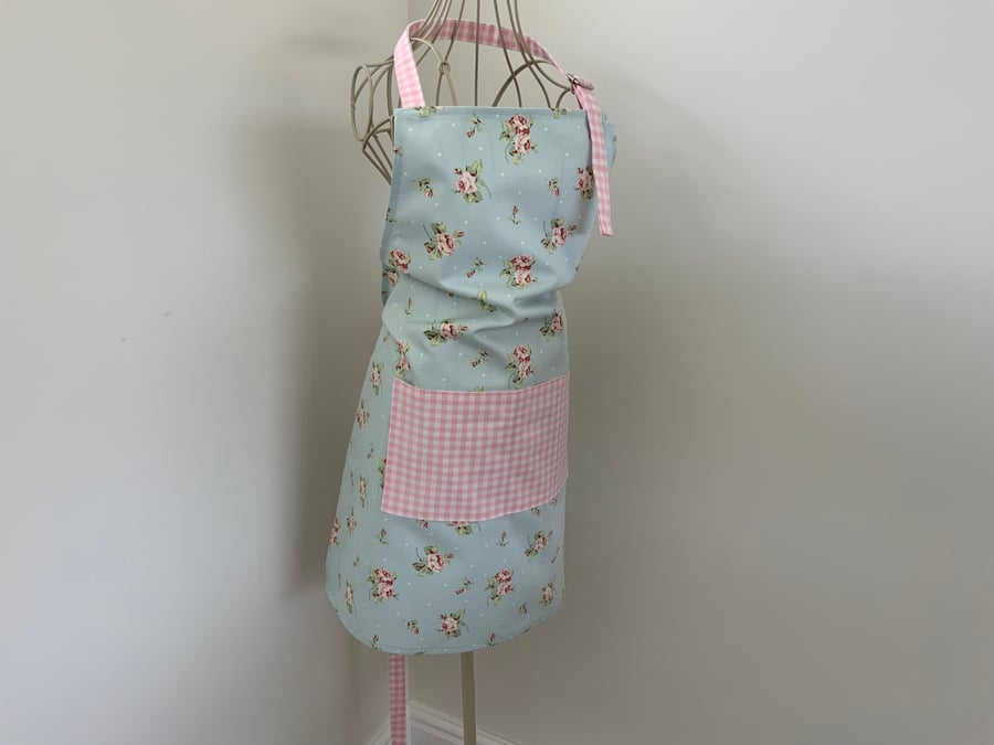 Beautiful Floral Full Apron with centre pocket and adjustable neck strap
