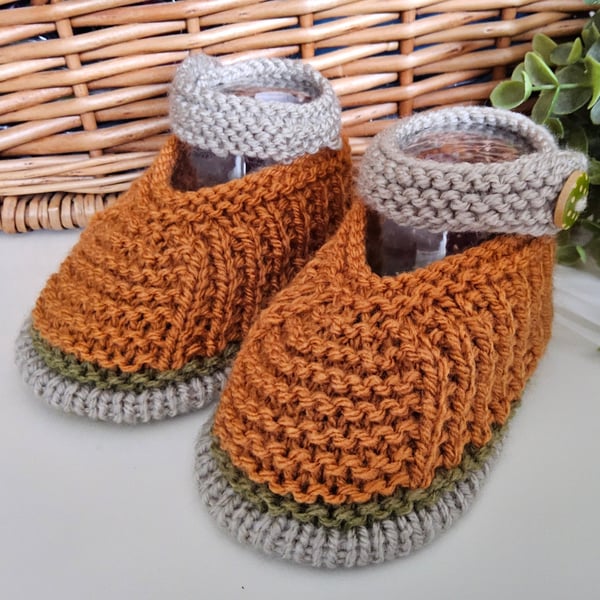 Designer Baby Boy's Hand Knitted Shoes 6 months size