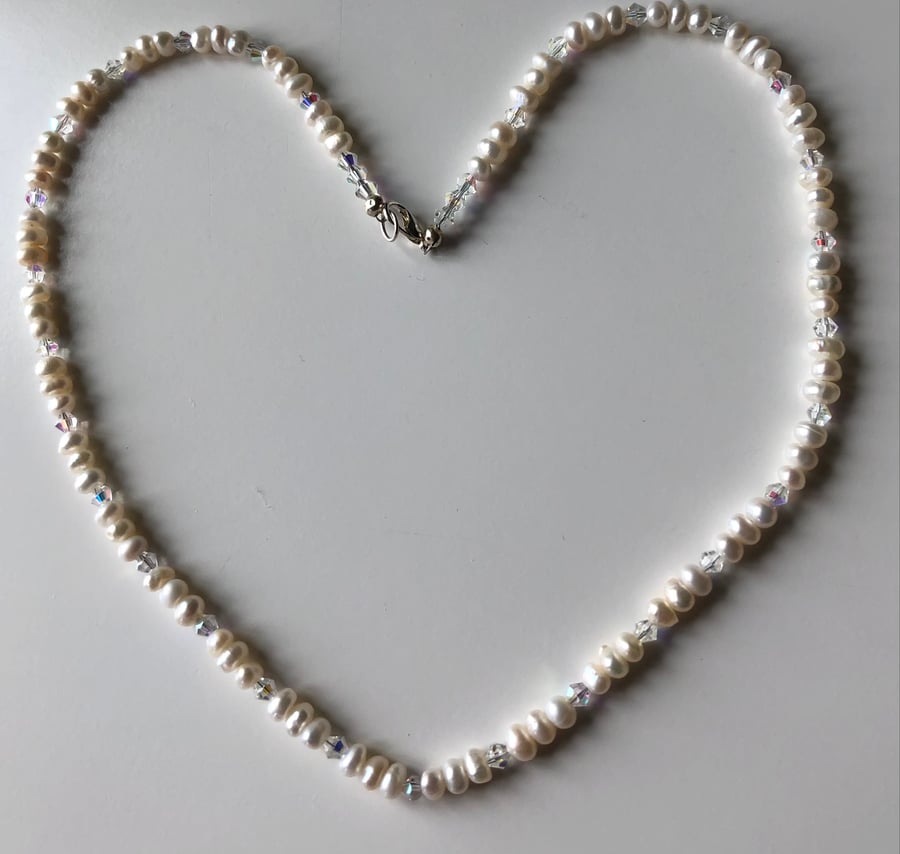 Freshwater Pearl & Crystal 20” Necklace