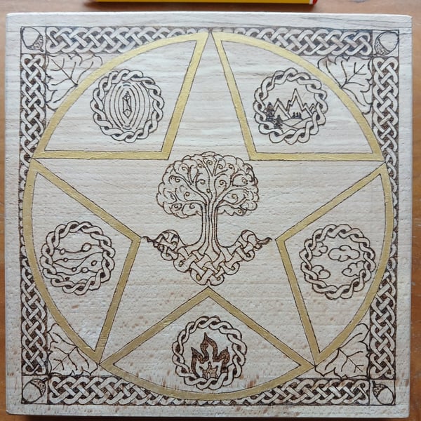Gold star in circle & Elemental solid wood Wall Art plaque