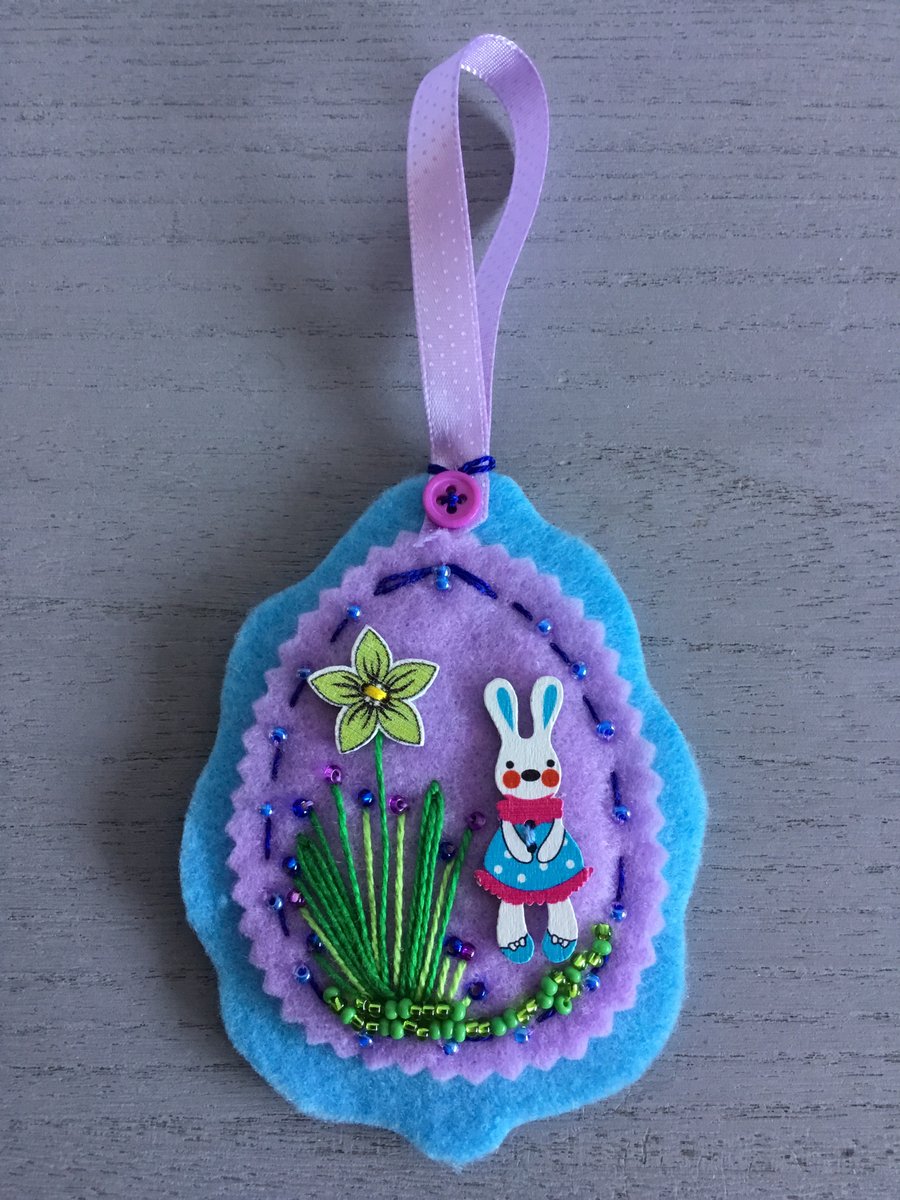 Hand Embroidered Spring Decoration 