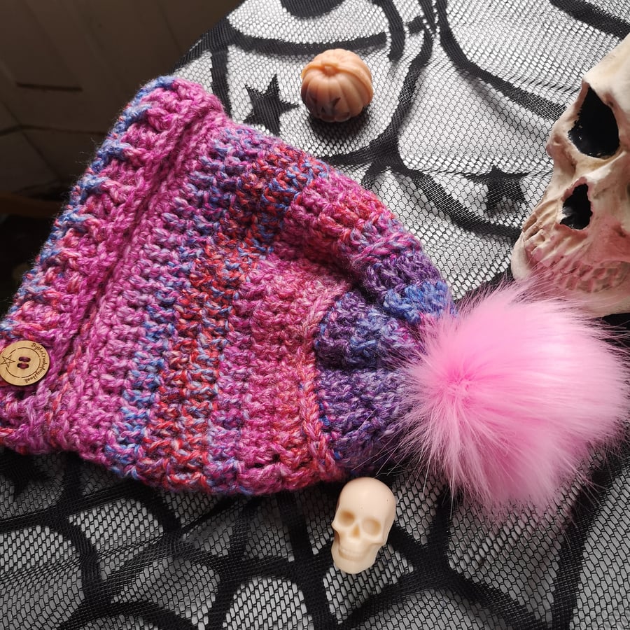 Pink Slouchy Beanie with Pink Faux Fur Pom Pom. Bargain Bin Now Only 7 quid