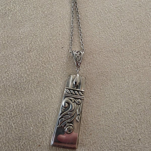 Oneida Coronation Serving Spoon Necklace - Silver Plated - Vintage 1936