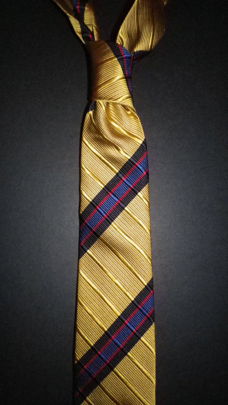Mens vintage silk skinny tie, square tip, free UK shipping