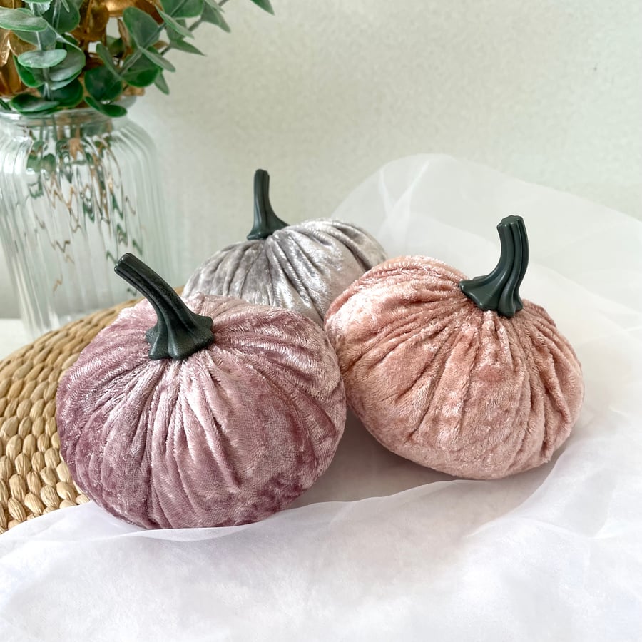 Crushed Velvet Pumpkins Set of 3 Autumn Fall Home Decor Pink Halloween 