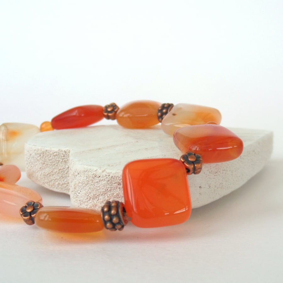 Carnelian and copper stretchy bracelet