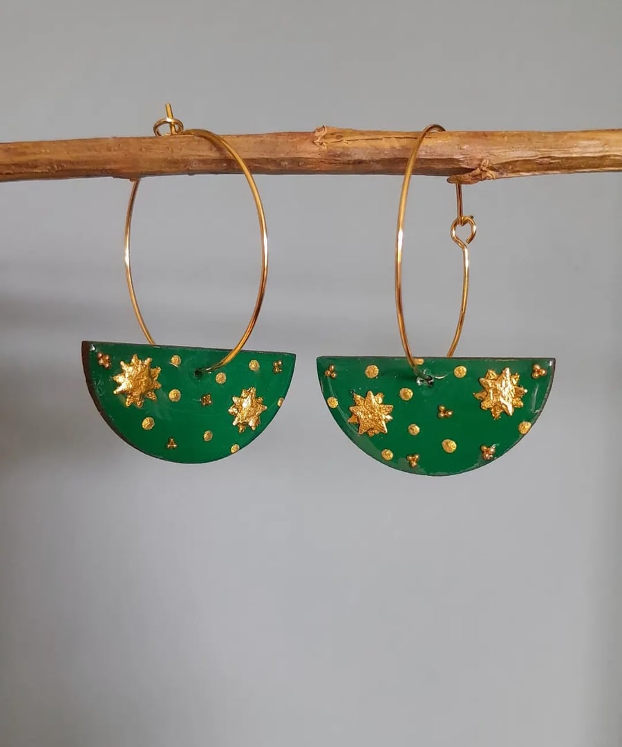 Green Wooden Celestial Resin Star Hoop Earrings Gold 