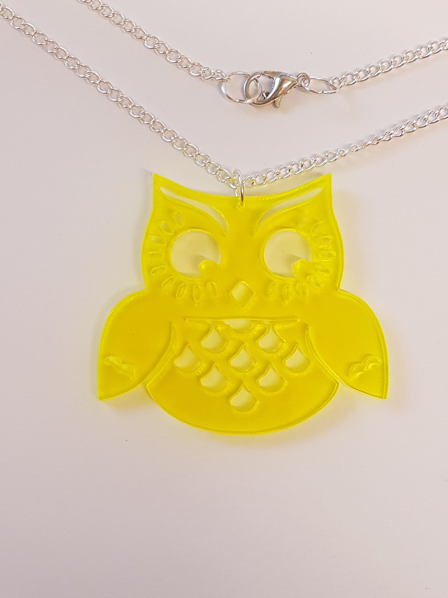 Wise Old Owl Necklace - Acrylic