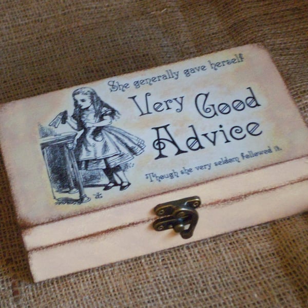 Alice In Wonderland Drink Me Good Advice Small Chest Box Wooden Unusual Vintage 