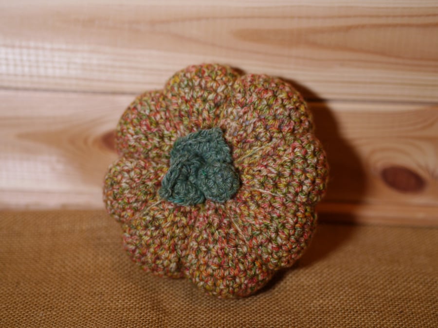 Crochet pumpkin country cottage.  