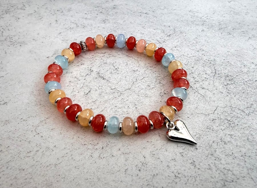 Glass bead charm bracelet