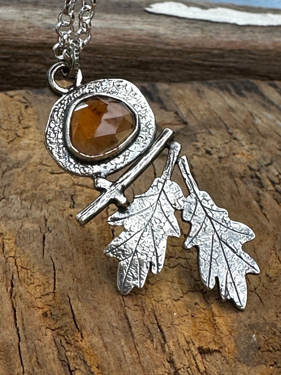 Oak Leaf Pendant with Garnet