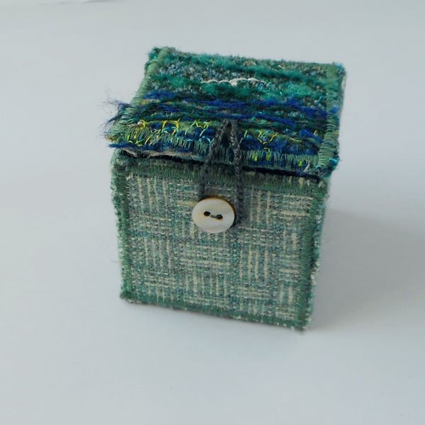 Albatross - handmade textile keepsake box with embroidery 