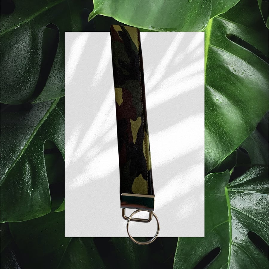 Handmade Wristlet in Khaki Camouflage Design
