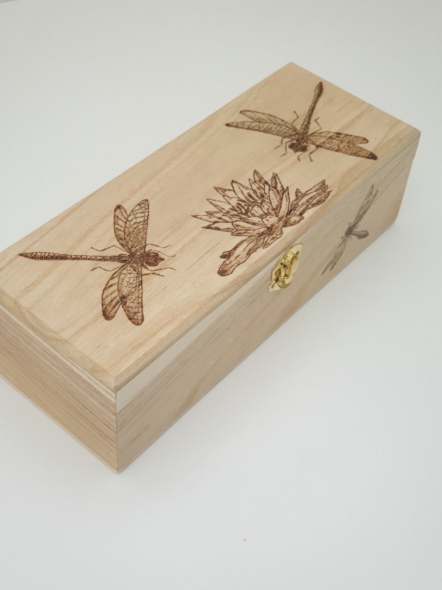 4 compartment decorated wooden box with pyrography dragonflies design