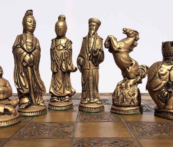 Beautiful Oriental Chess Set - White & Gold Aged Effect (Chess Pieces Only)